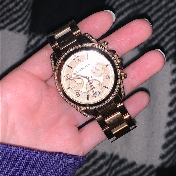 Michael Kors watch - Picture 1 of 3